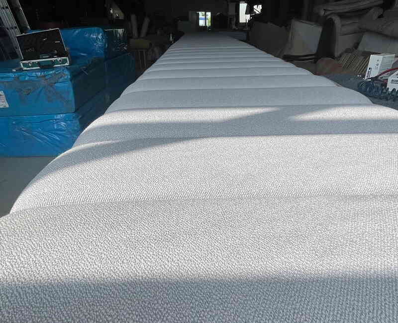 5 Meter Sitzbank - Ladenbauer meets Raumausstatter